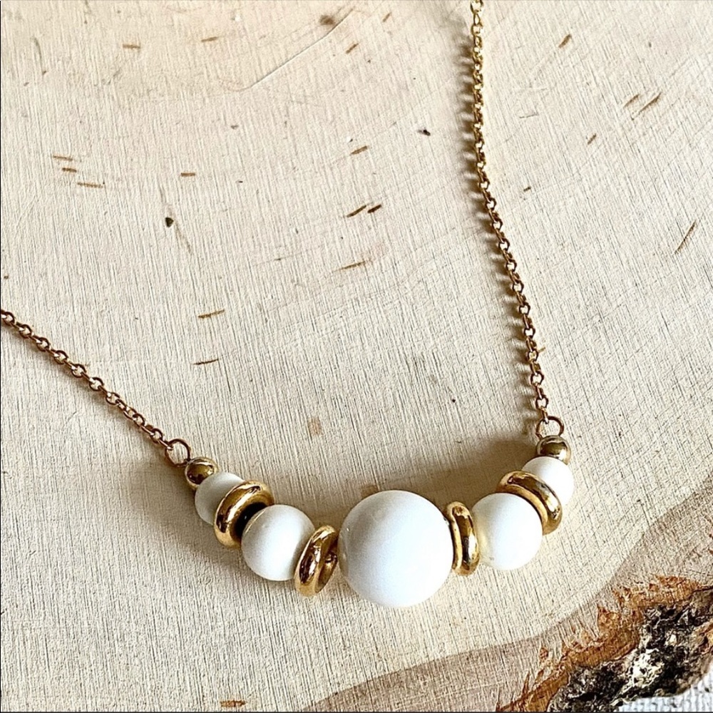 Vintage- Classic Milk Glass & Gold Plated Minimalist Necklace
